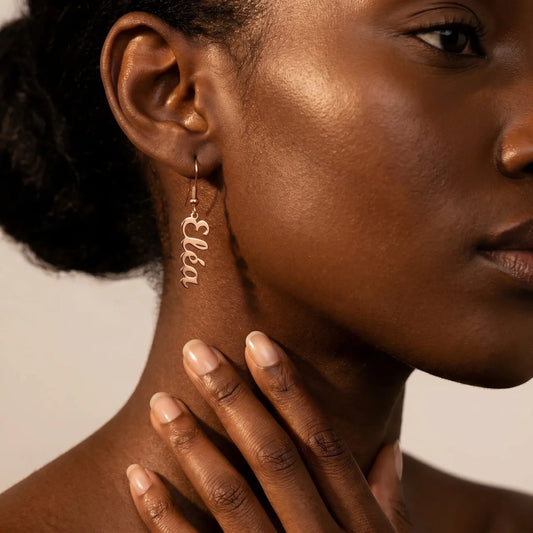 BOUCLES D'OREILLES PENDANTES JUSQU'À 2 PRÉNOMS