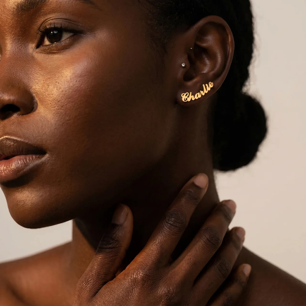 BOUCLES D'OREILLES JUSQU'À 2 PRÉNOMS